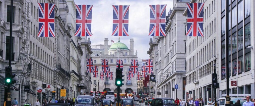 Why the United Kingdom Is One of the Best Countries for a Master’s Degree image